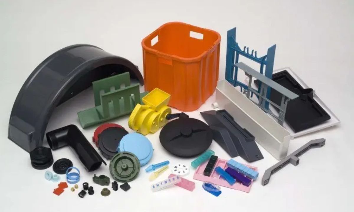 Advanced Plastic Injection Molding