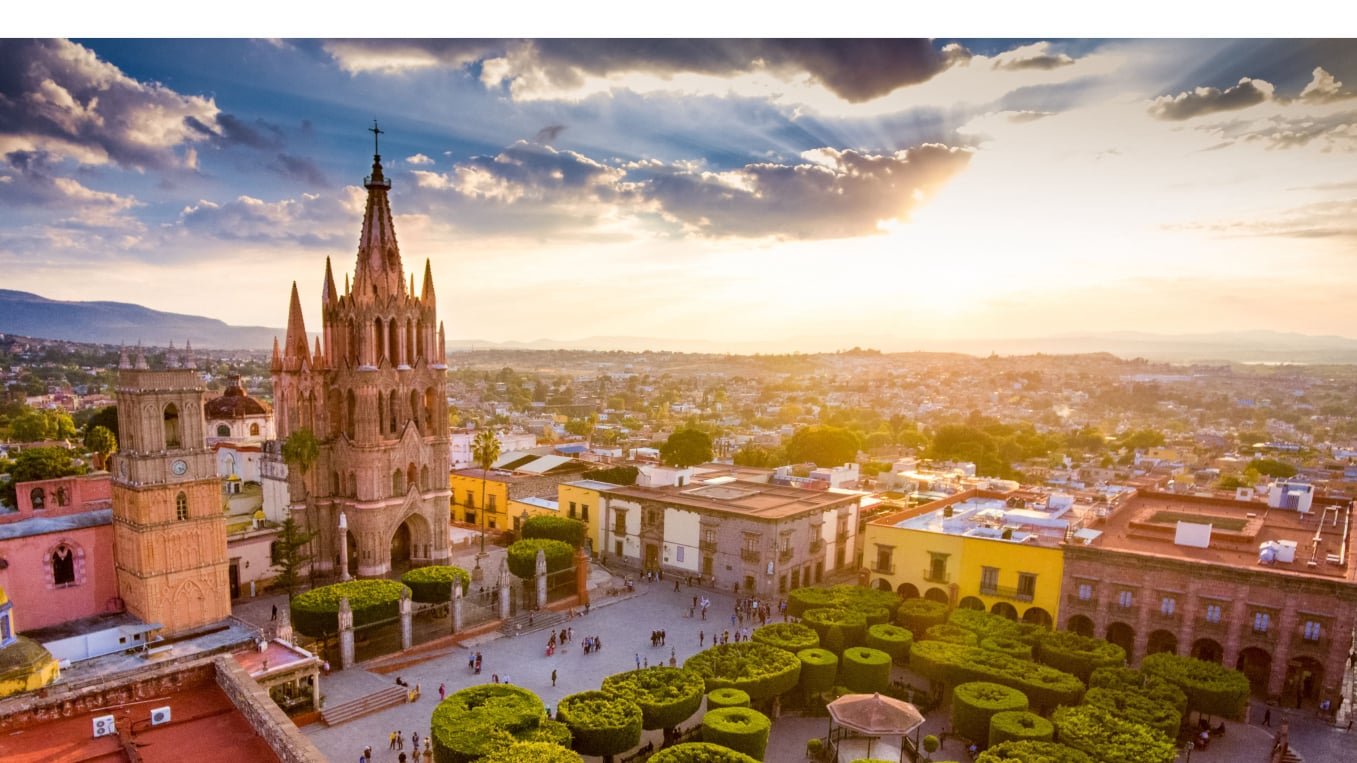 How to Choose Between Puerto Vallarta, Los Cabos, and San Miguel de Allende